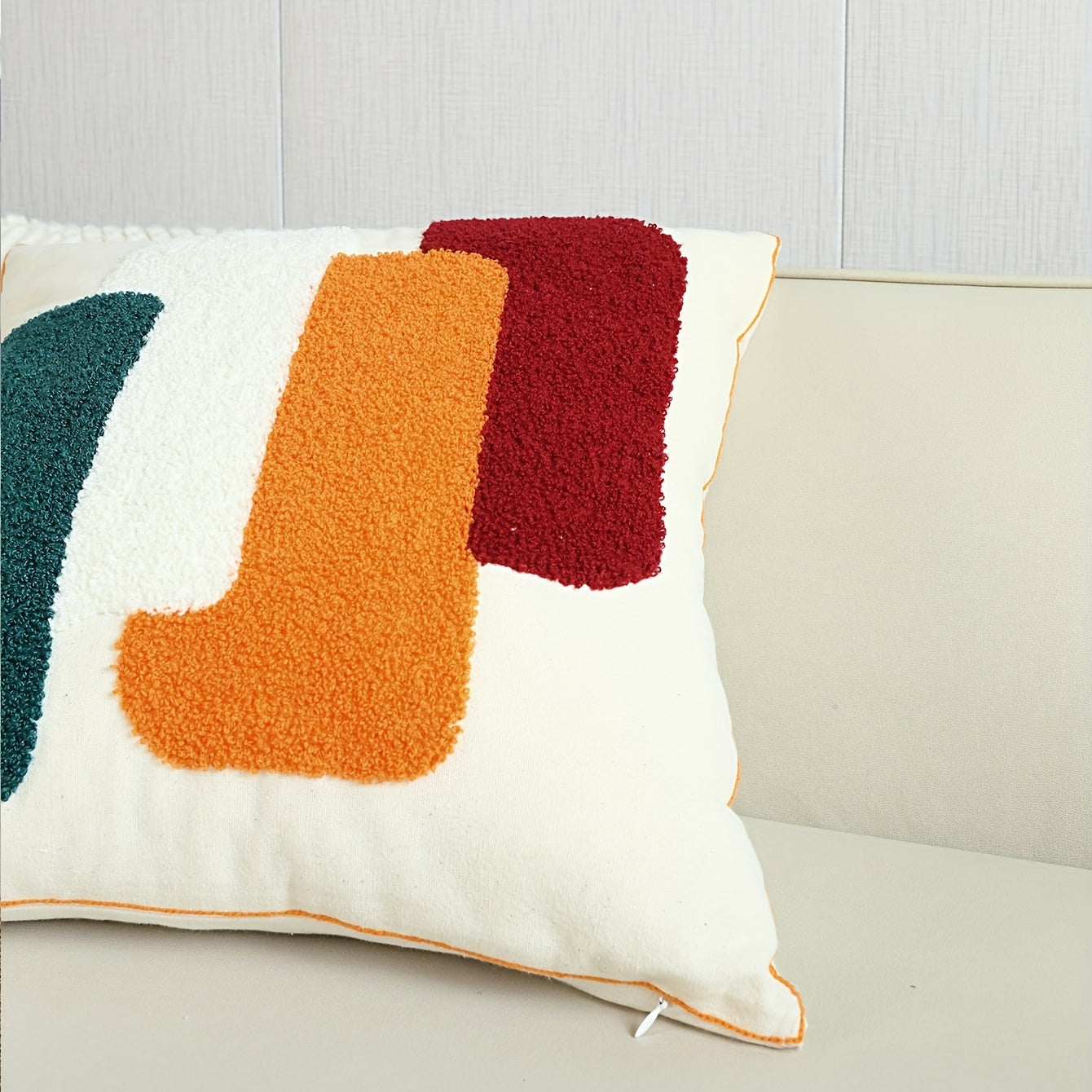 Stylish Geometric Pattern Cushion Cover
