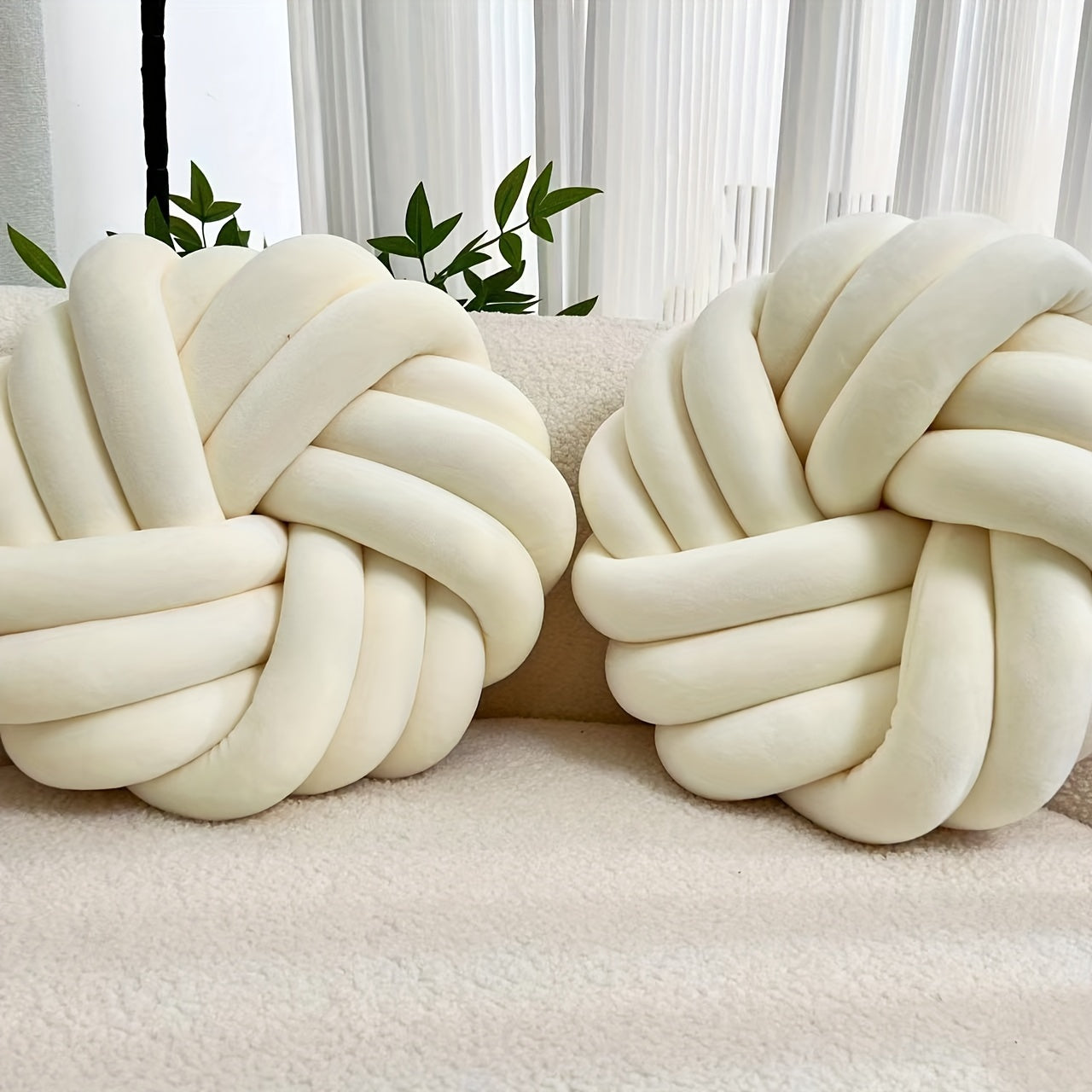 Set of 2 Knot Pillows