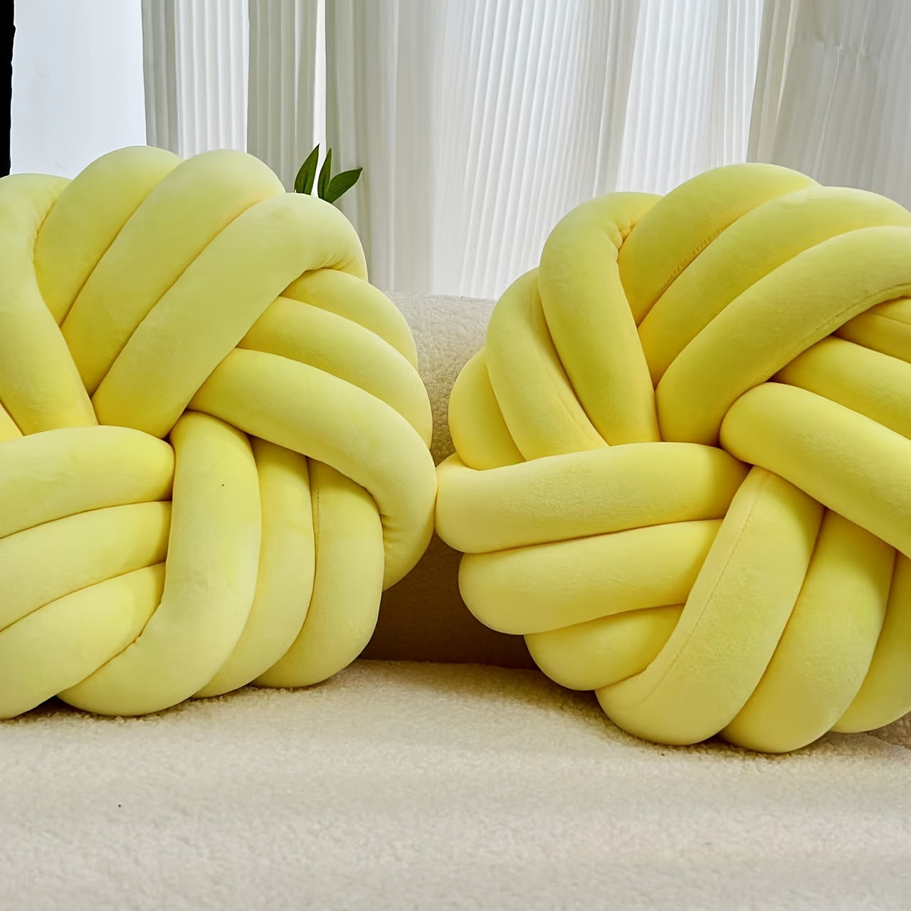 Set of 2 Knot Pillows
