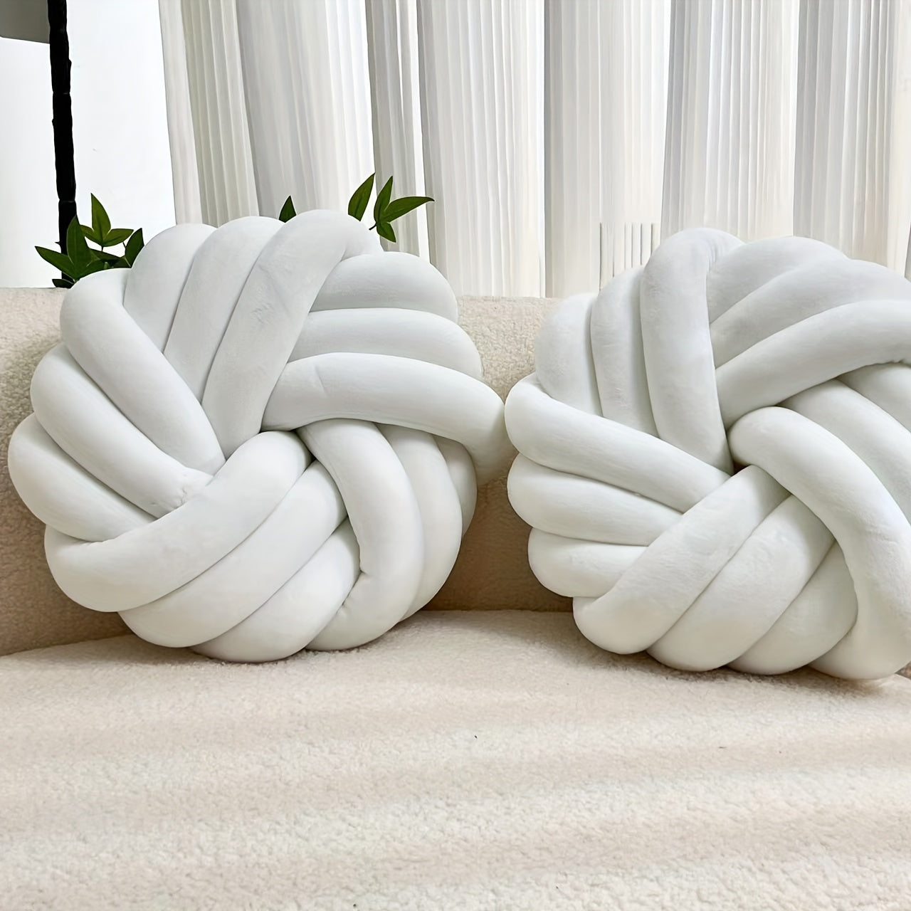Set of 2 Knot Pillows