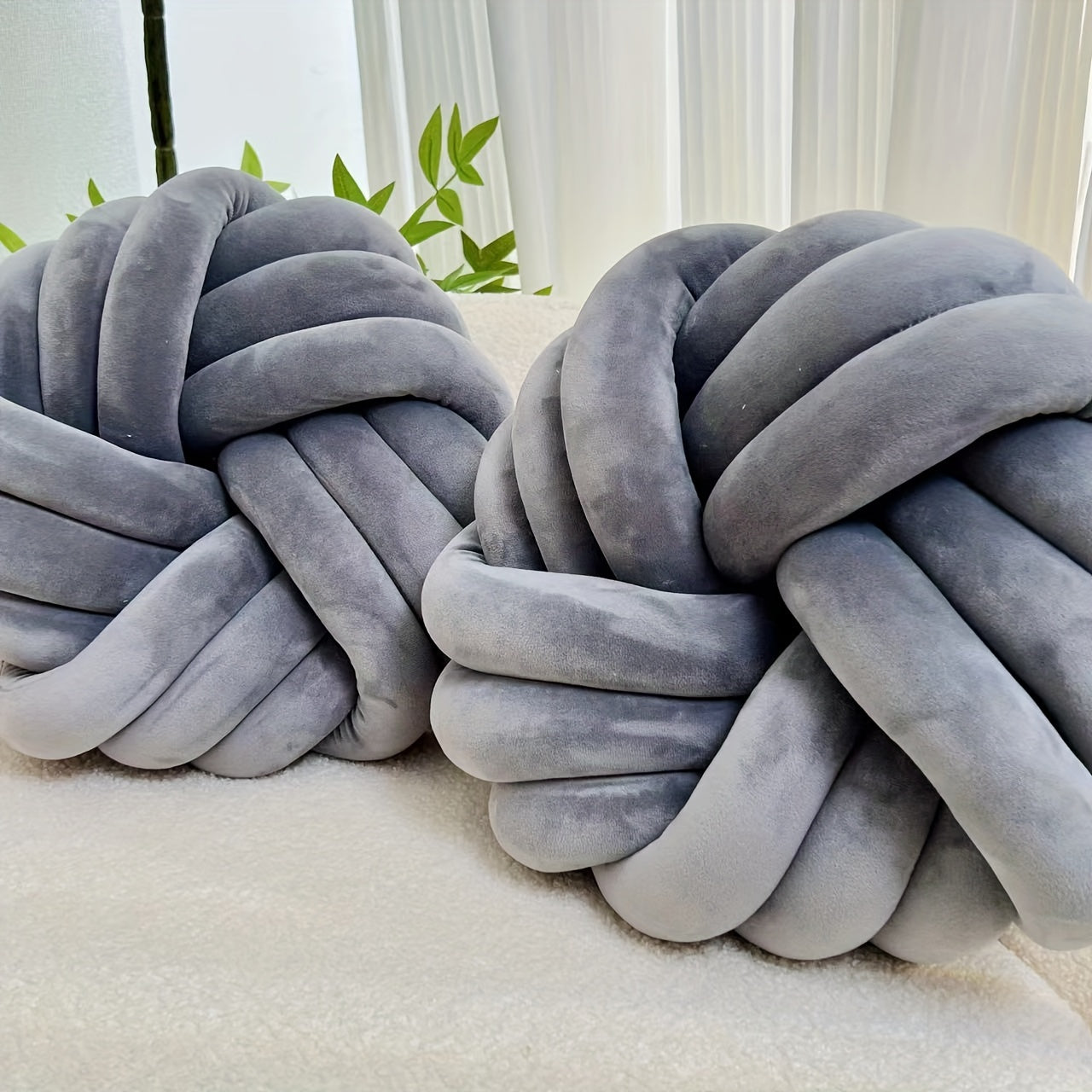 Set of 2 Knot Pillows