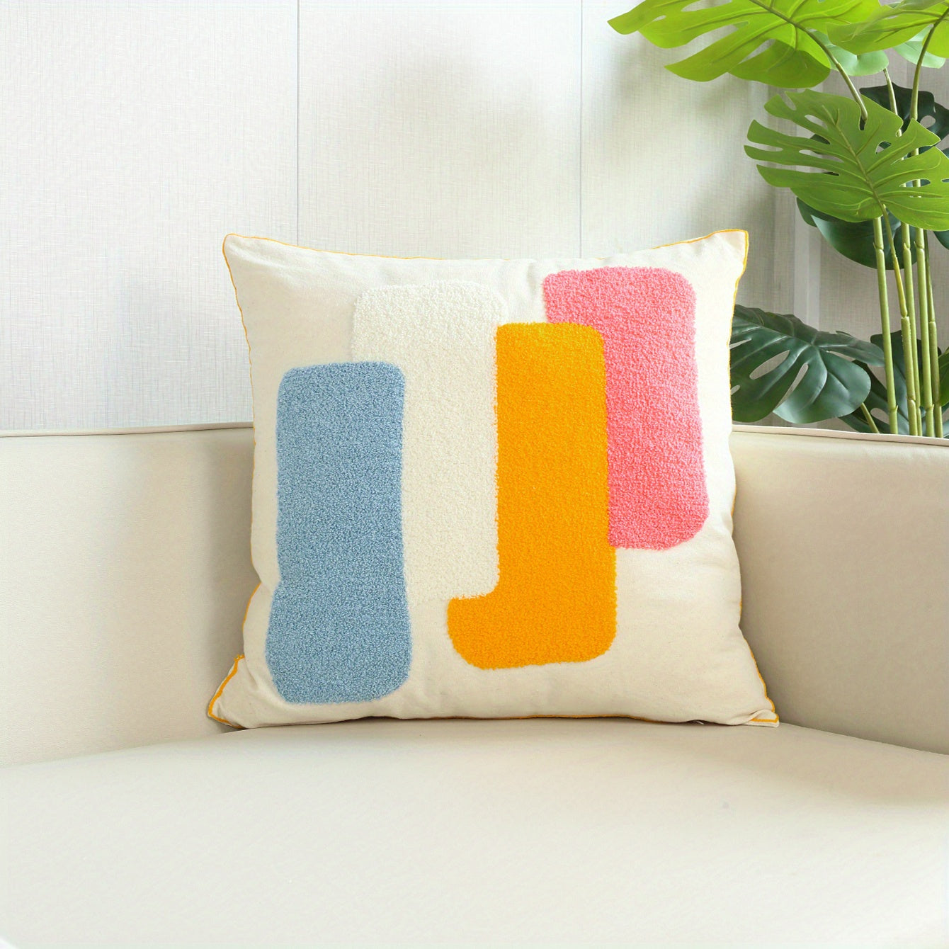 Stylish Geometric Pattern Cushion Cover