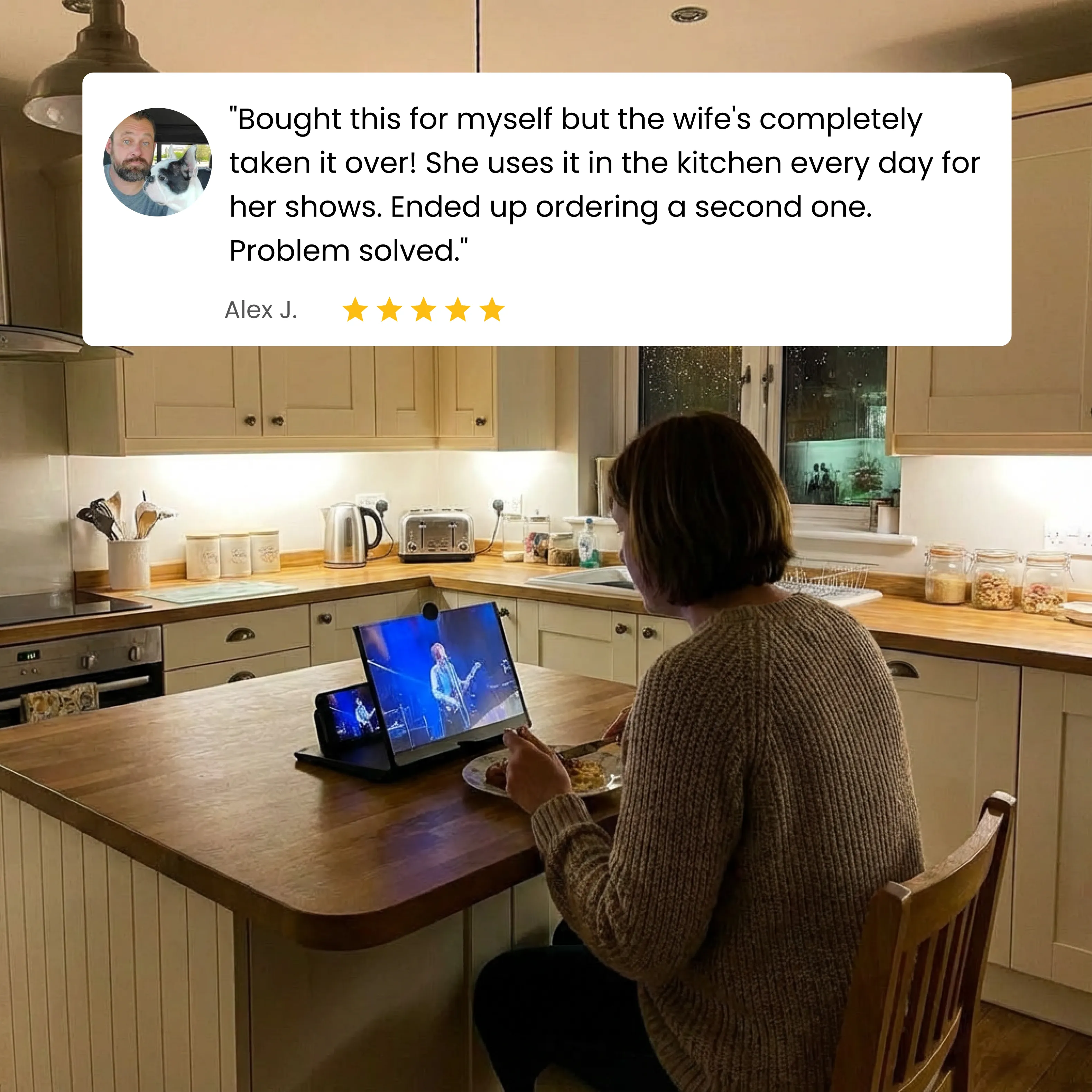 Pull-Out Mobile Phone Screen Amplifier